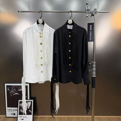 Metal buckle white top