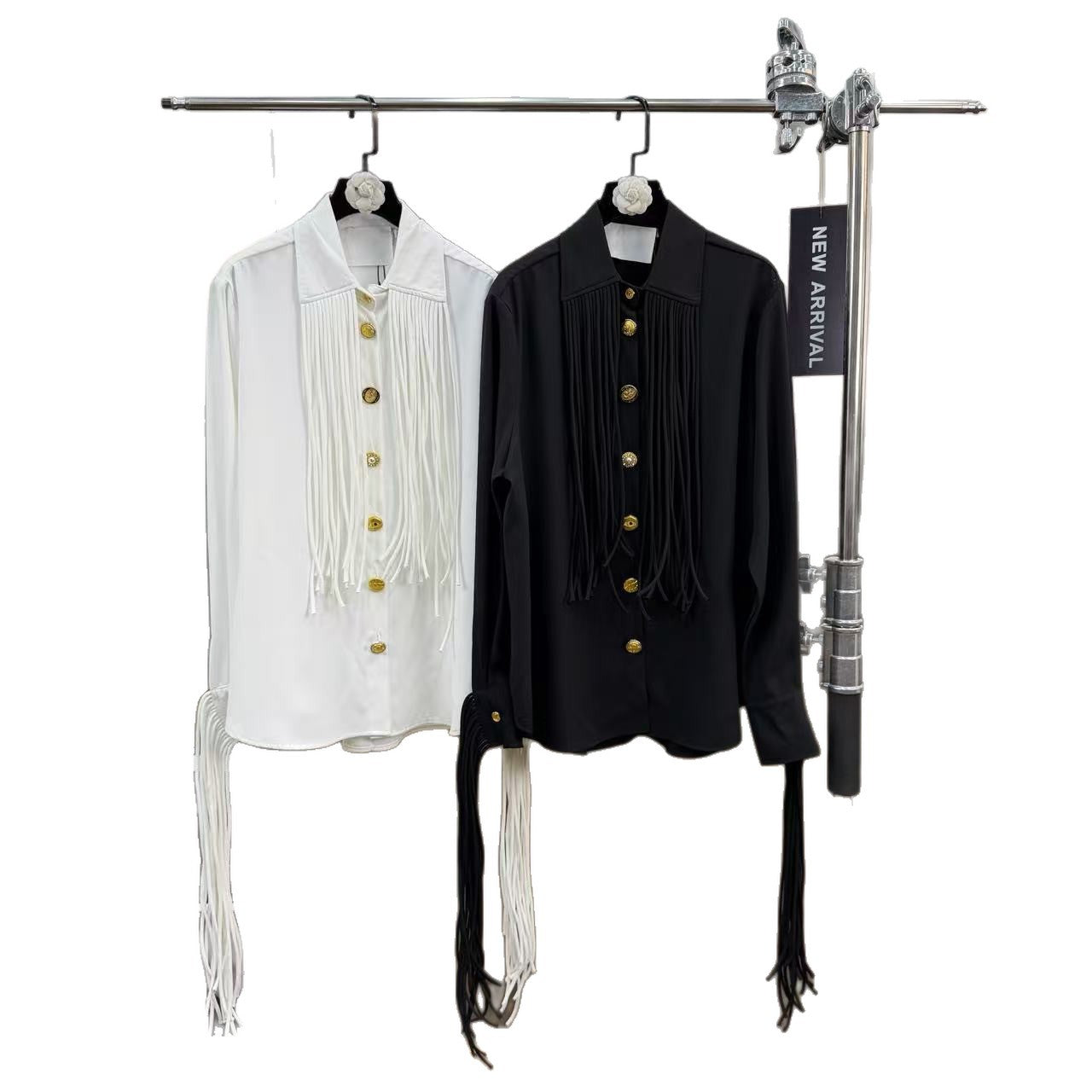 Metal buckle white top