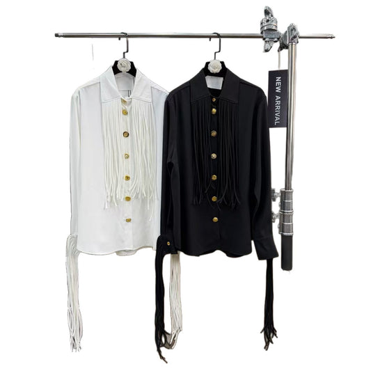 Metal buckle white top